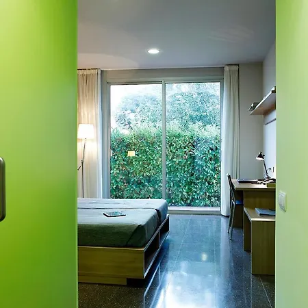 àgora Bcn. Residencia Universitaria Internacional *